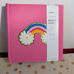 The Paper Studio NWT Fuzzy Rainbow Photo Album